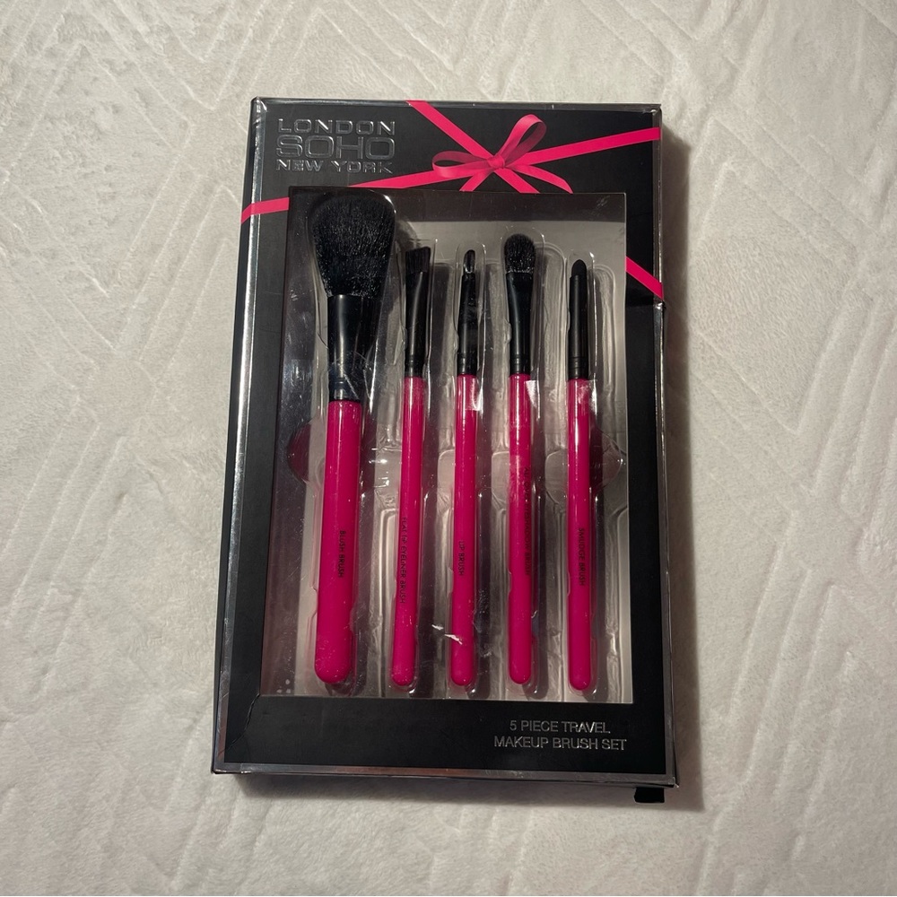 Make up brushes